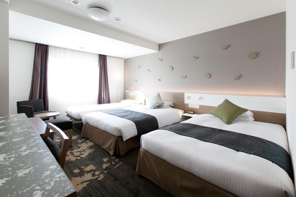 Toyama Excel Hotel Tokyu Esterno foto